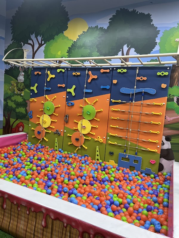 Funtura Games — Cafés with Play Areas in Ajman