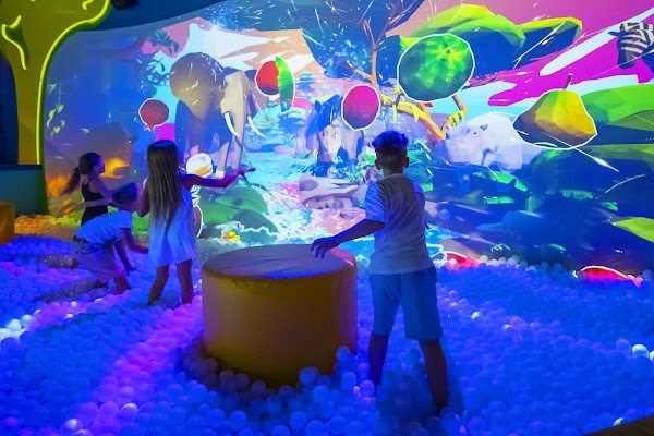 Hello Park — Cafés with Play Areas in Dubai