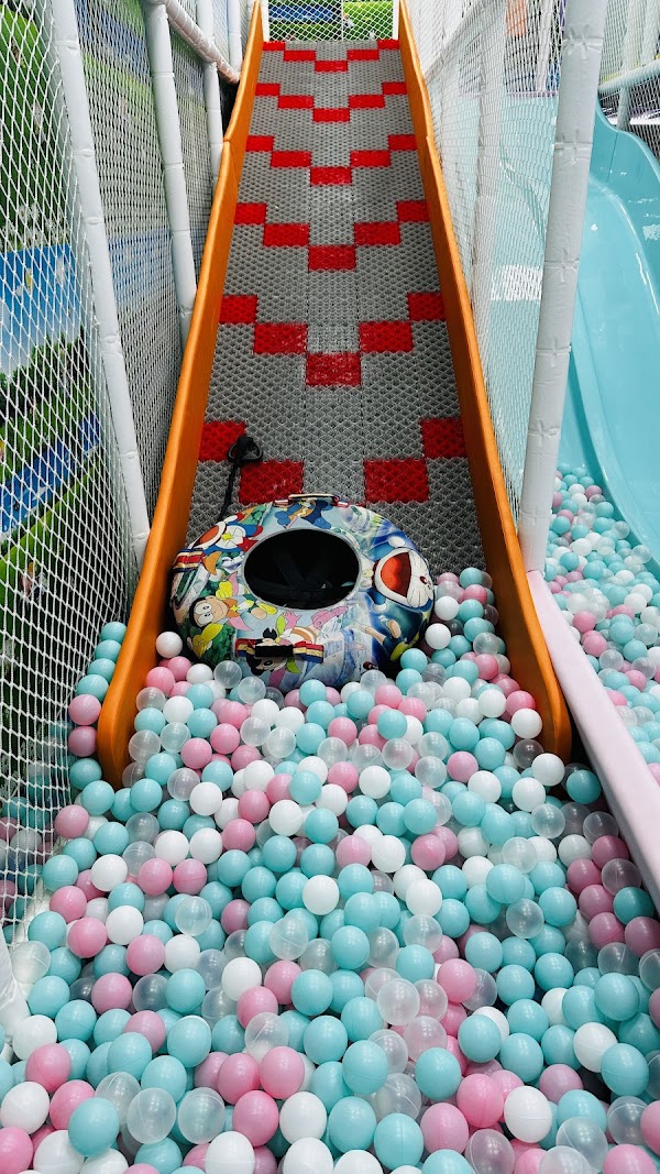 FUN VILLAGE CHILDREN GAMES RENTING LLC — Indoor Play Areas in Sharjah
